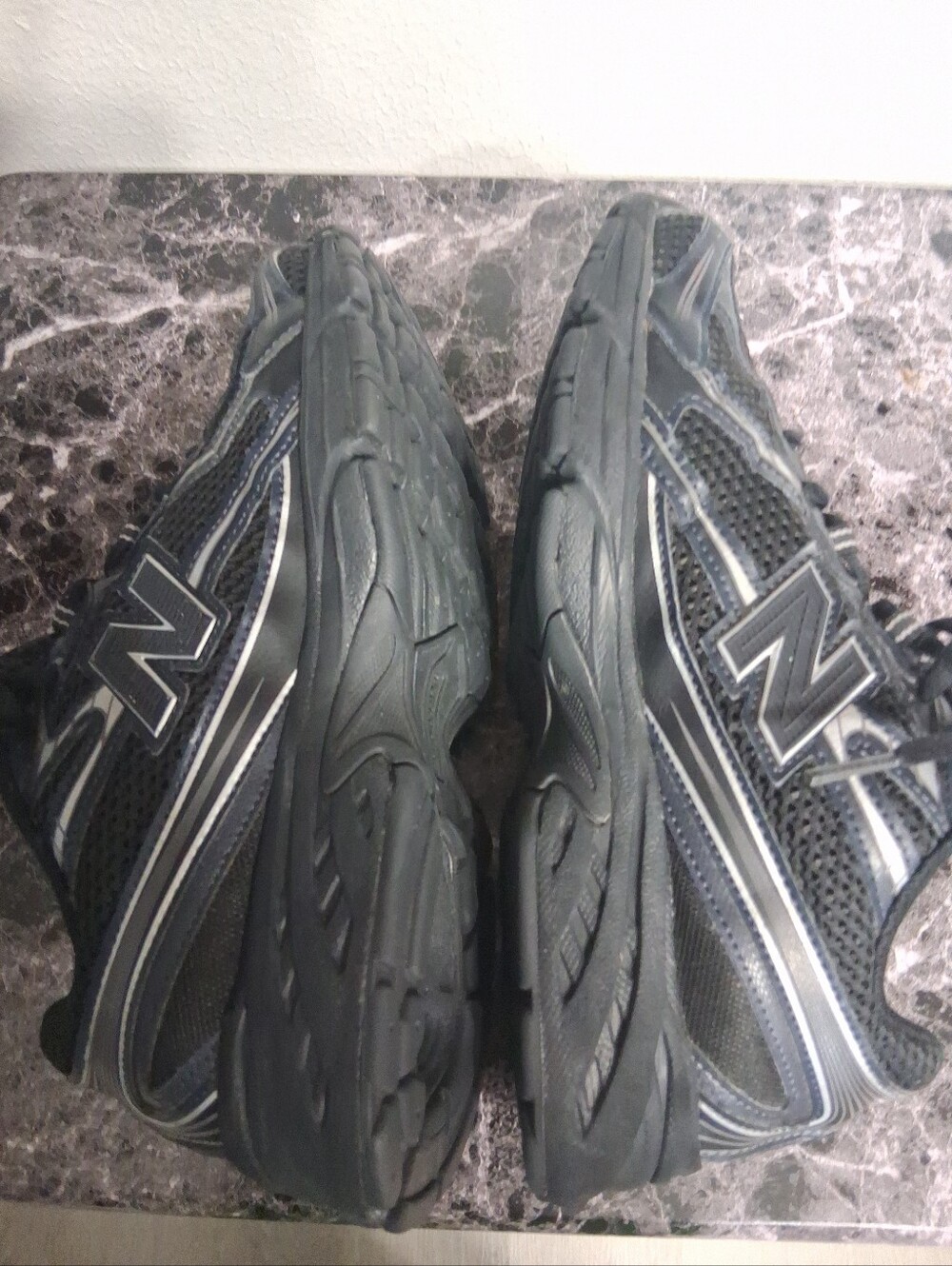 New Balance Black Mesh & Synthetic Trainer Sneakers Size 6.5 - Picture 9 of 9